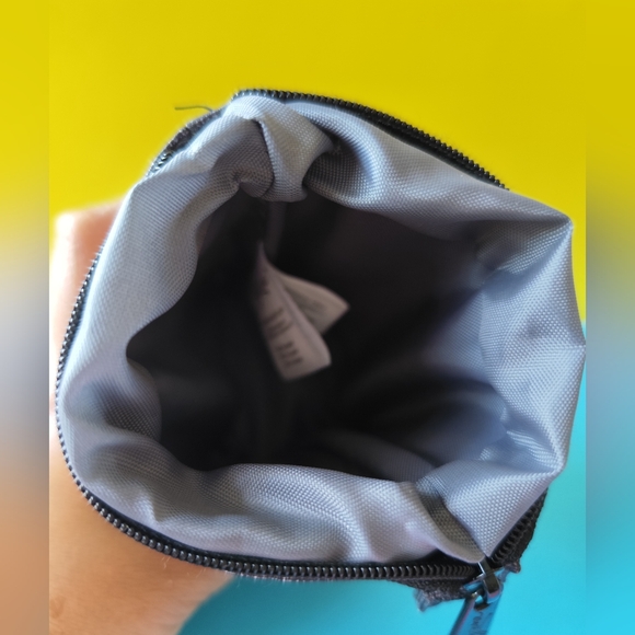 3/$25💙Dinosaur Thirty One HIDE & PEEK POUCH TOTE Bag - Dino Chomp - Picture 6 of 9